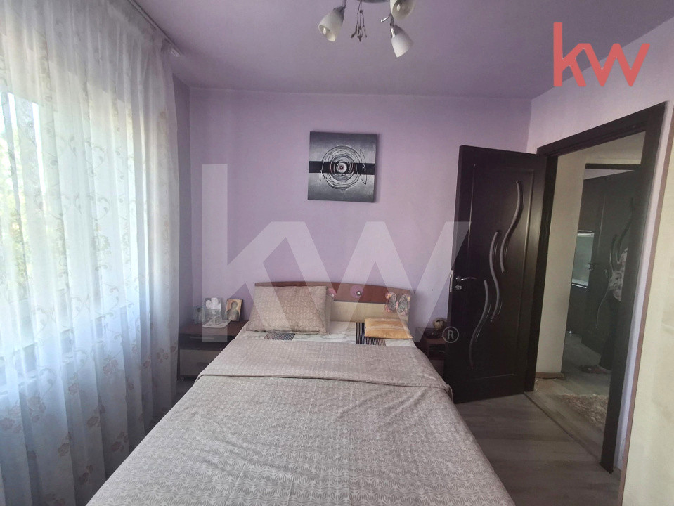 Apartament spațios cu 3 camere de vânzare în Craiovița – Mobilat, Utilat