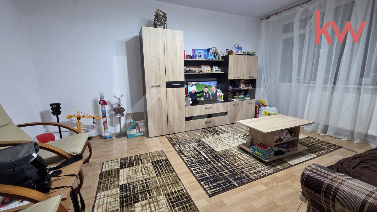 Apartament decomandat, Rovine, centrala, etajul 3