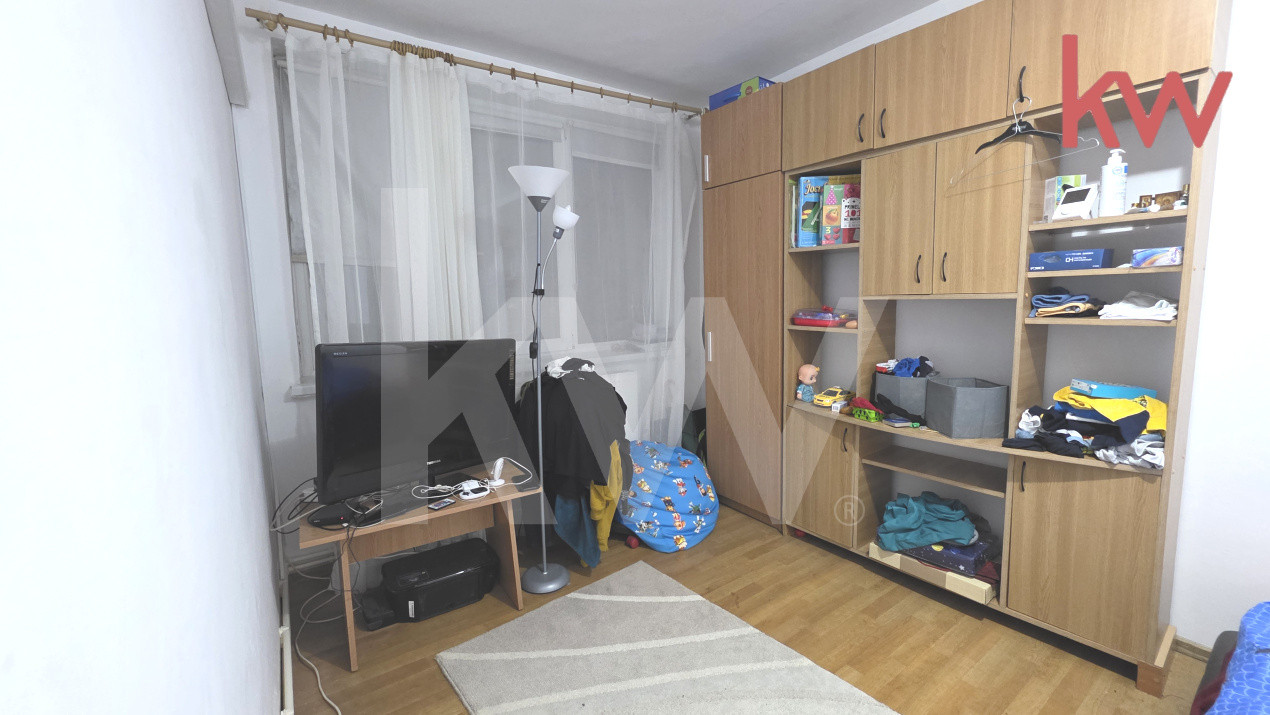 Apartament decomandat, Rovine, centrala, etajul 3