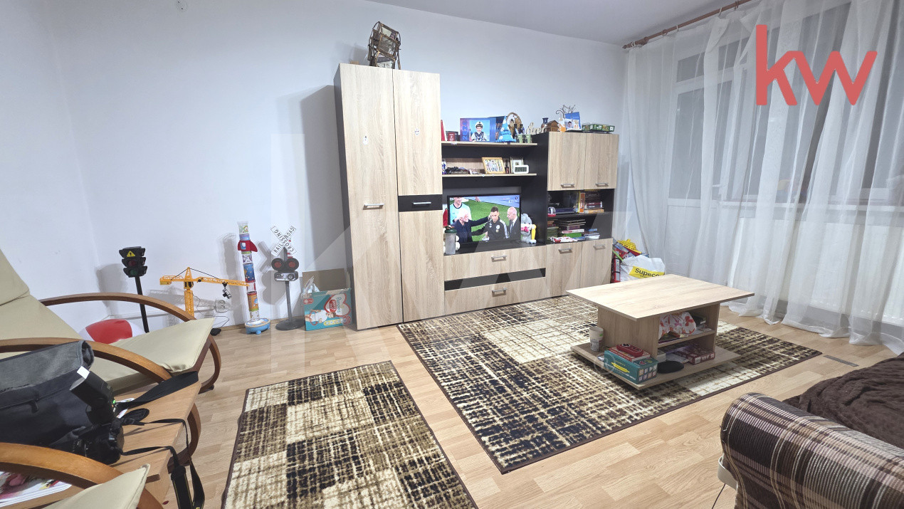 Apartament decomandat, Rovine, centrala, etajul 3