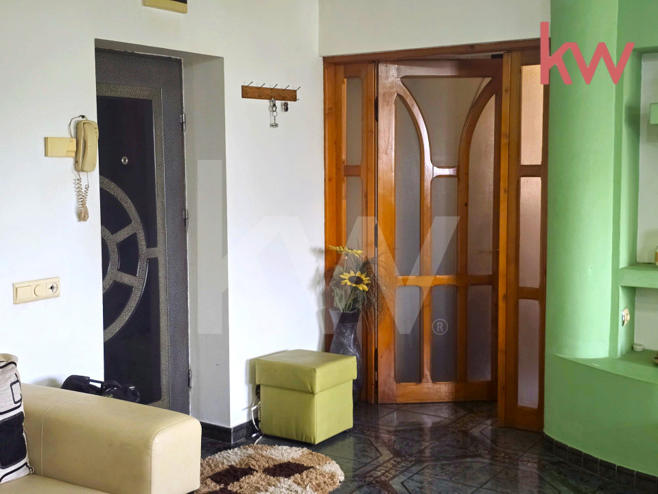 Apartament 3 camere, frumos pozitionat, et. 2, Craiovita