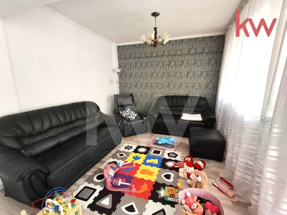 Apartament 1 Mai, 76 mp, et. 1