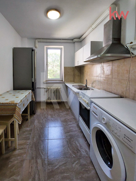 Brazda, apartament 2 camere, semidecomandat, et. 3