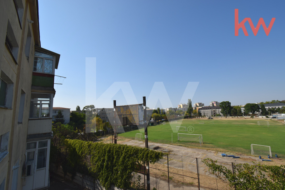 Apartament 2 camere semidecomandat, pret de garsoniera !