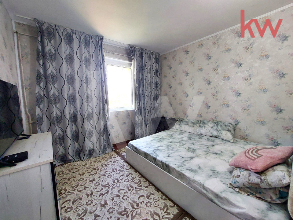 Apartament 3 camere, zona centrala, 67 mp