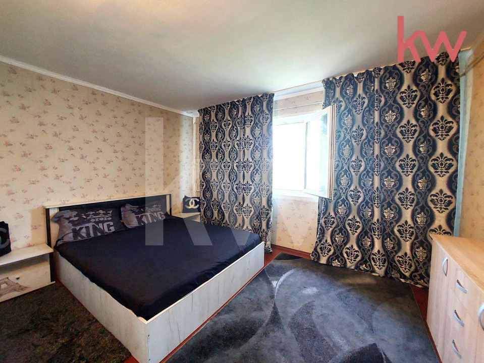 Apartament 3 camere, zona centrala, 67 mp