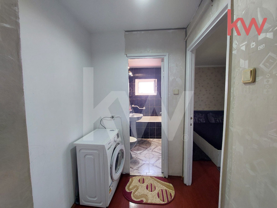 Apartament 3 camere, zona centrala, 67 mp