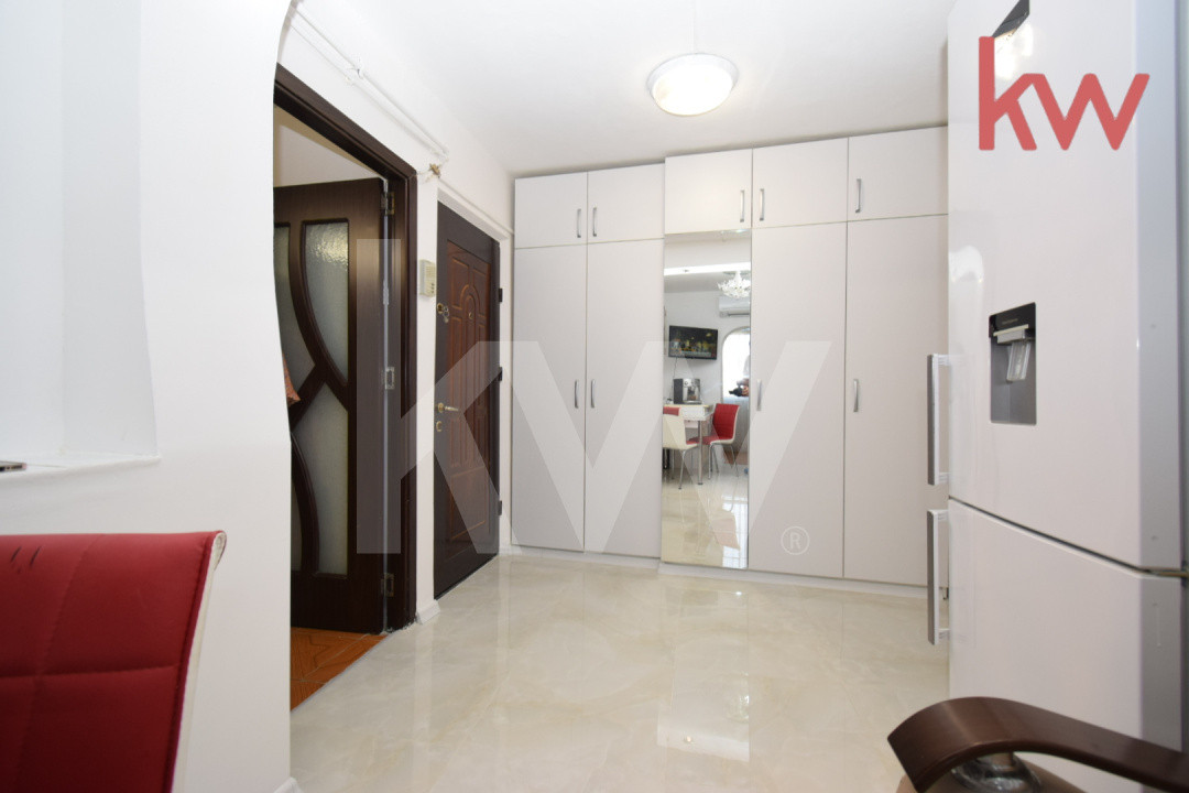 Apartament decomandat, centrala, complet mobilat Craiovita Noua