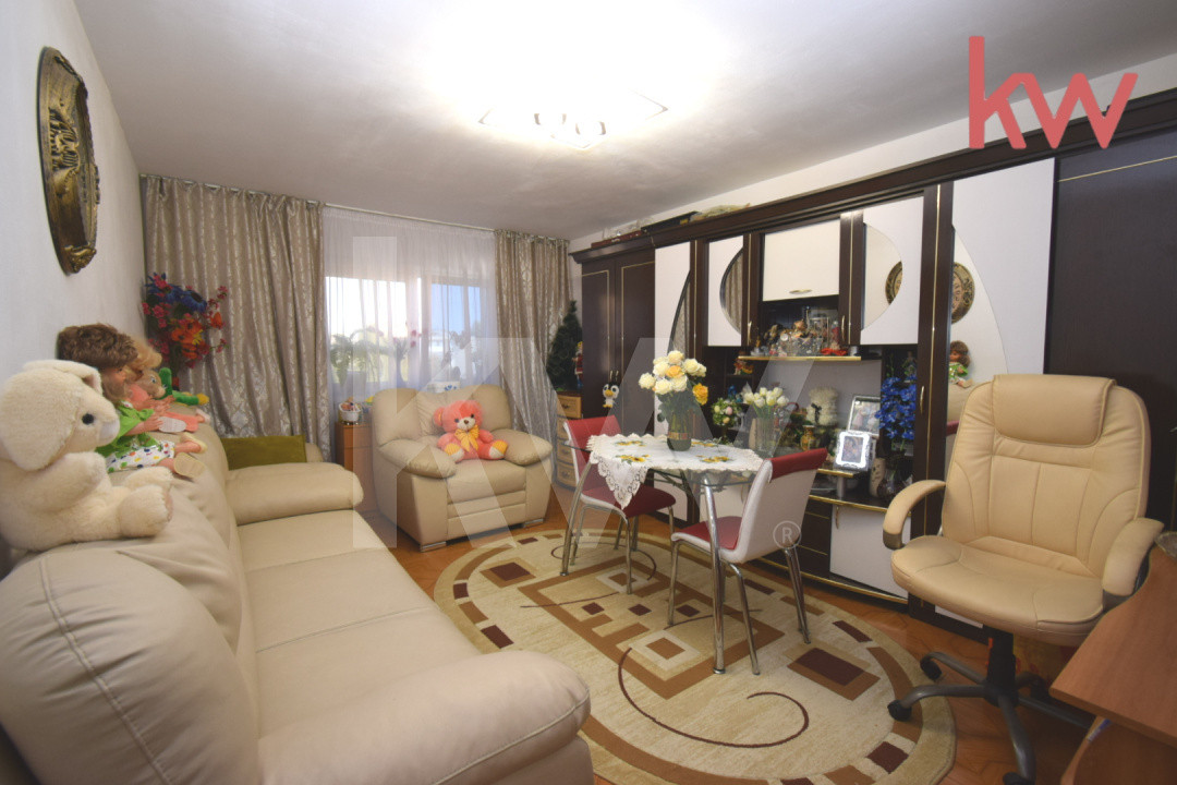 Apartament decomandat, centrala, complet mobilat Craiovita Noua