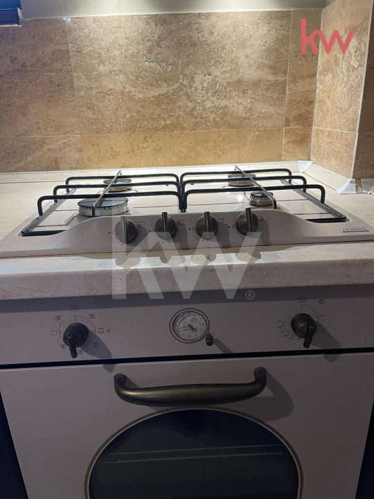 De inchiriat, apartament 2 camere, zona Mc Donald*s