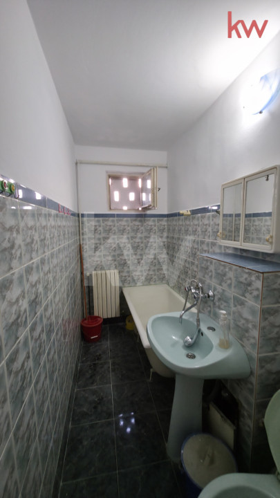 Apartament 2 camere, centrala termica noua, Craiovita Noua