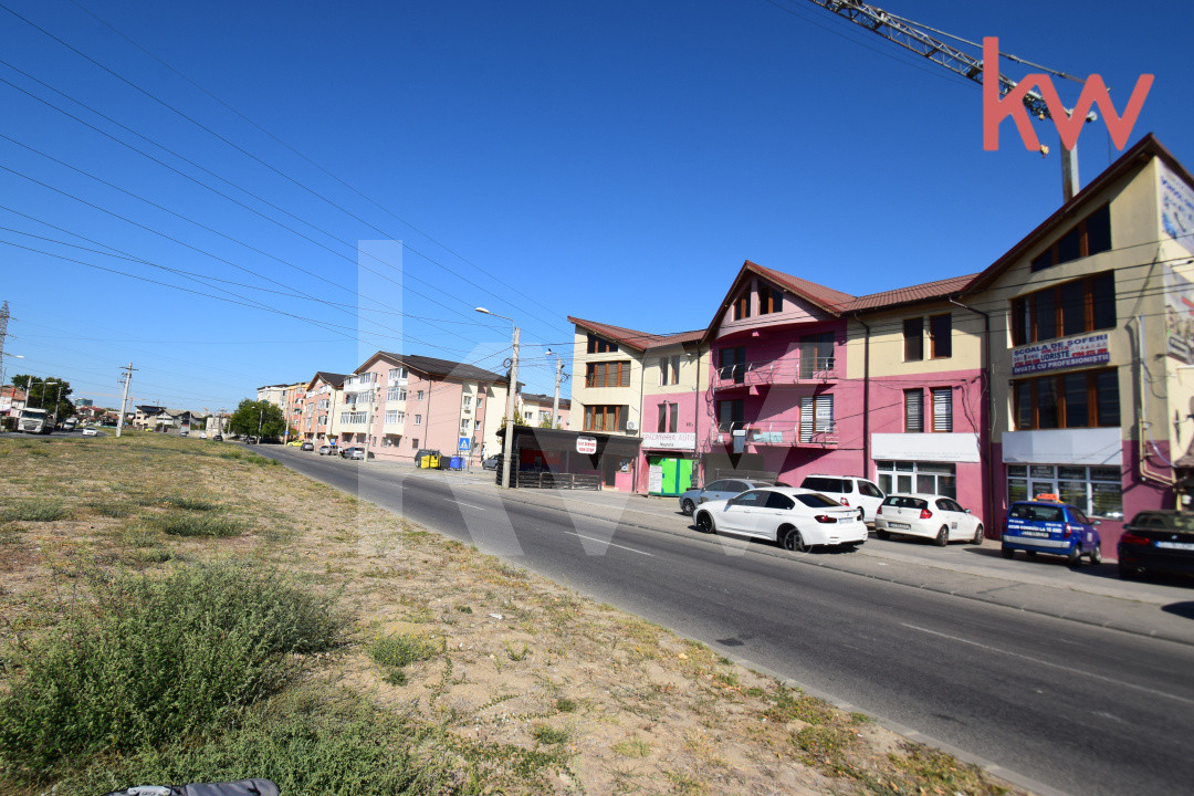 Casa cu potential comercial semicentral Craiova