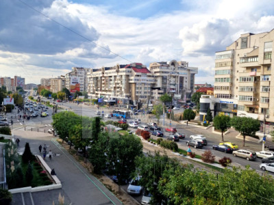 De închiriat – Apartament 2 camere, 85 mp, ultracentral, Orange Cl. București 