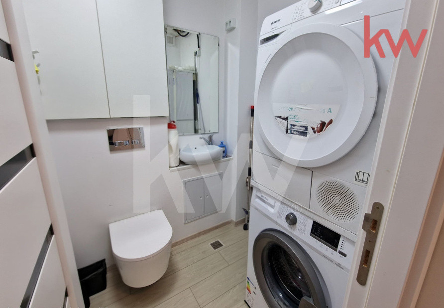 DE VÂNZARE, Apartament 3 camere in rovine 