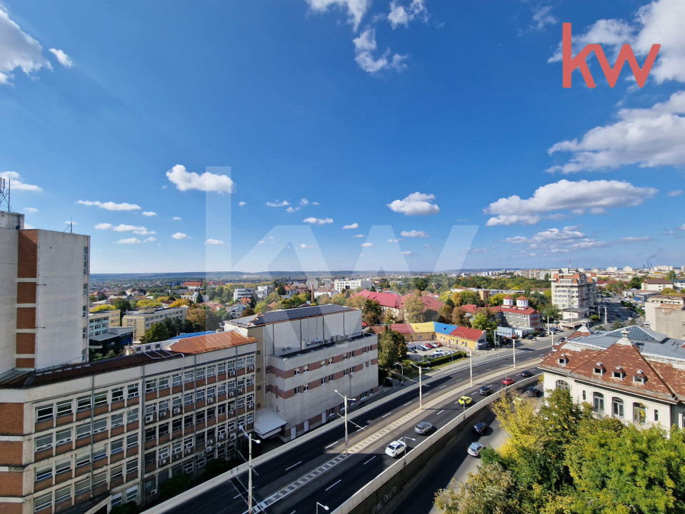  DE VANZARE, Apartament 3 camere, Inima orașului 