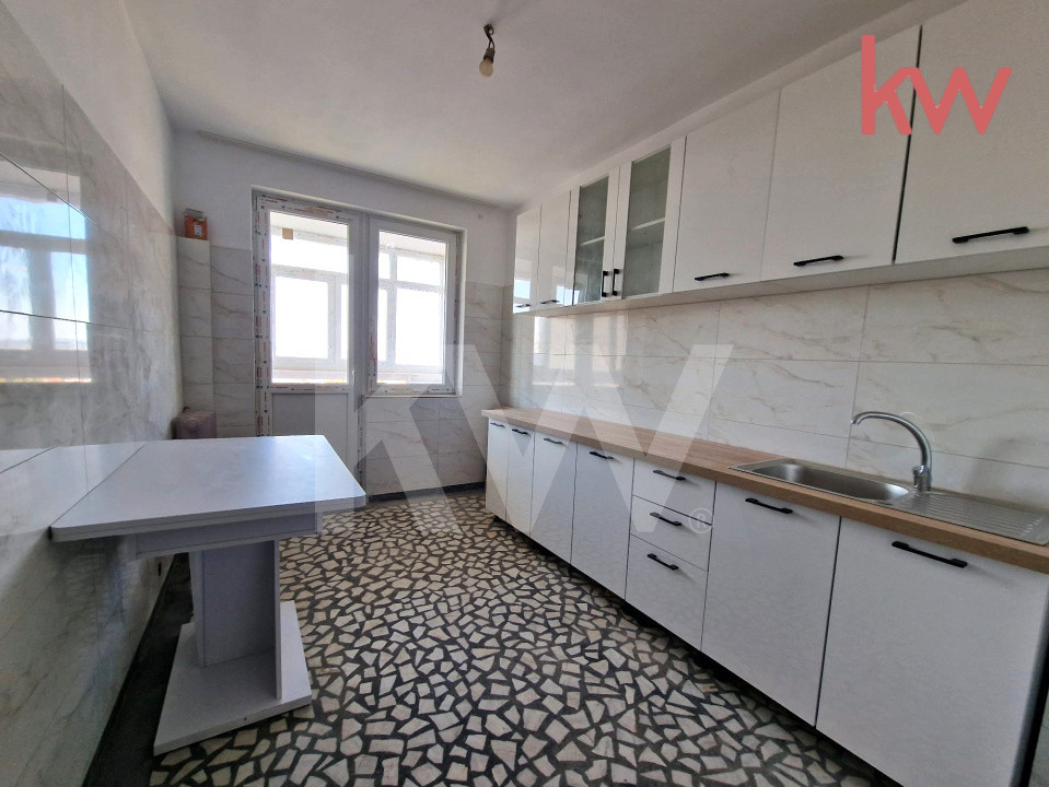 Central – 3 camere cu vedere superbă