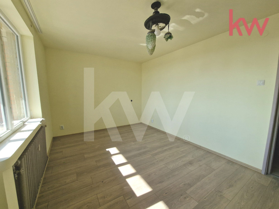 Central – 3 camere cu vedere superbă