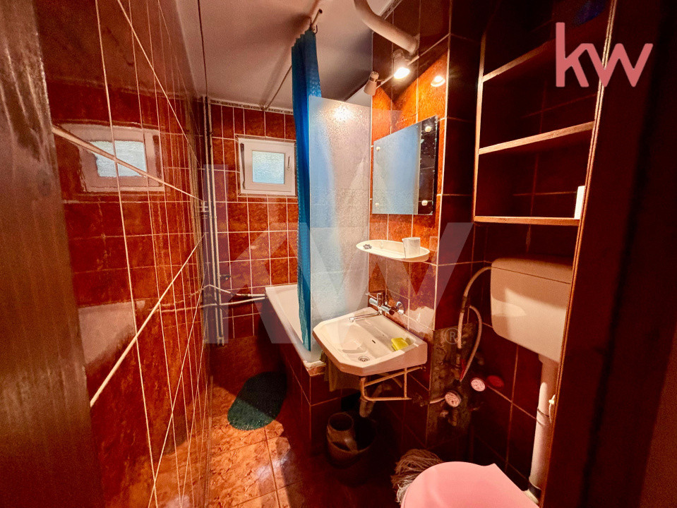 Apartament pentru inchiriat, 2 Camere, Etaj 1 - Craiovita Noua