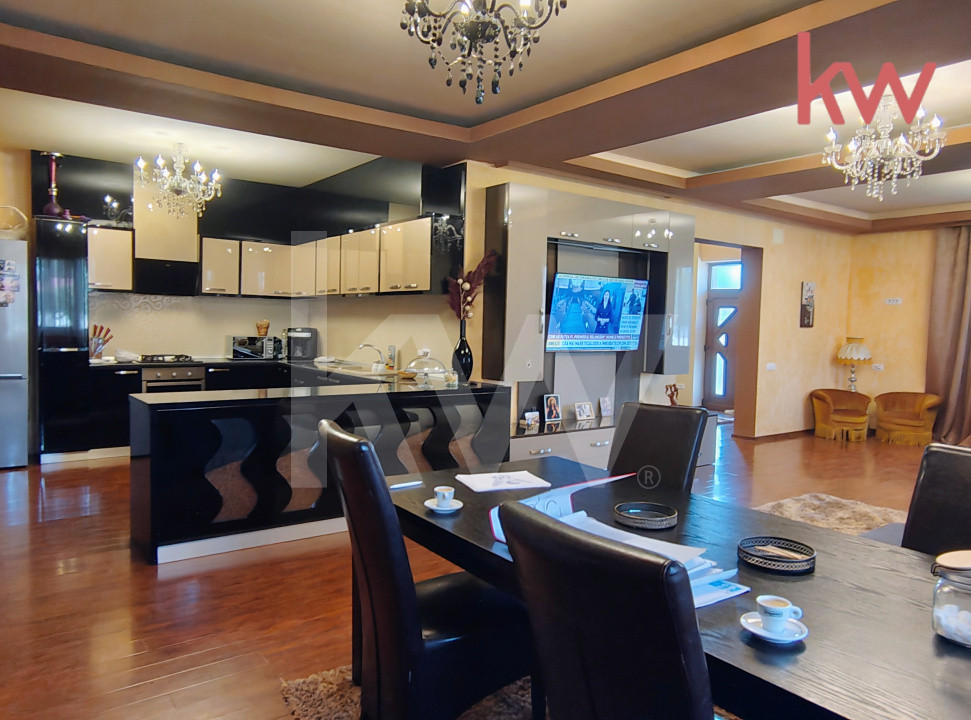 ✨Vila 8 camere, premium – Investiție versatilă, Brădești