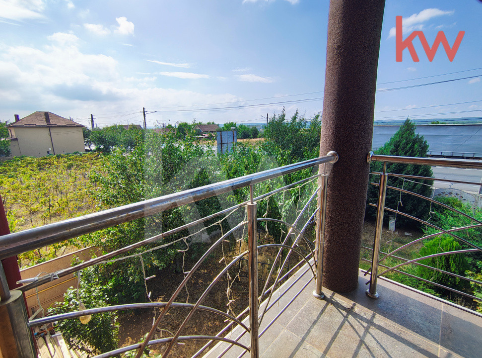 ✨Vila 8 camere, premium – Investiție versatilă, Brădești