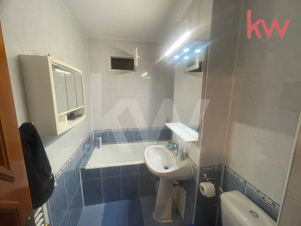 Apartament modern 3 Camere, Etaj 2, Centru