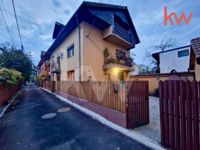 Casa de Vanzare in zona Centrala