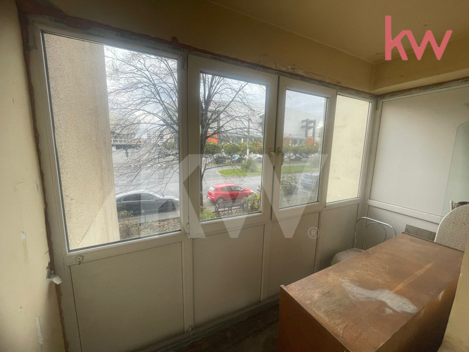 Apartament Decomandat 3 Camere, 1 Mai, Ion Oblemenco 