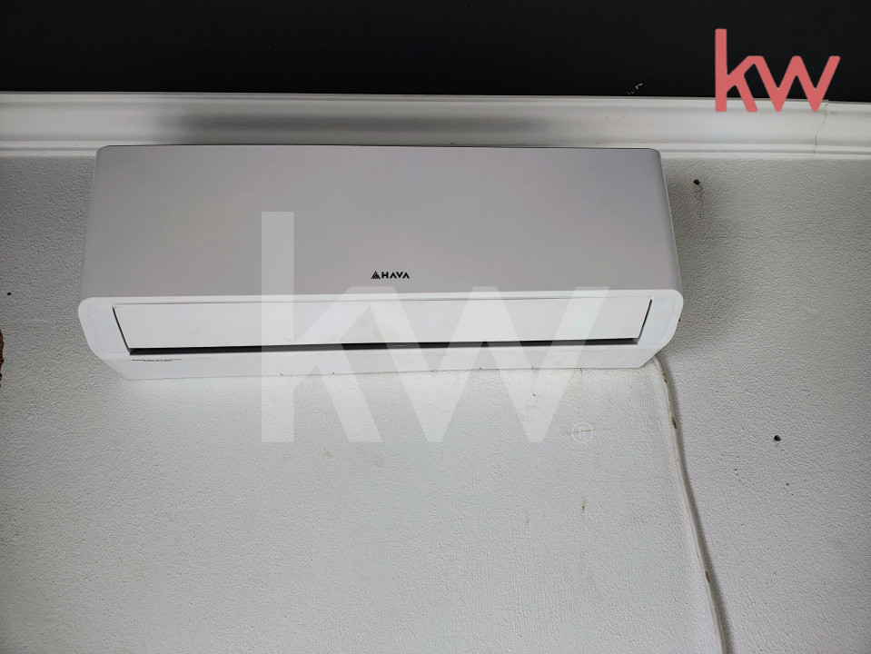 Spațiu cu vad excelent – ideal farmacie, magazin, reprezentanta