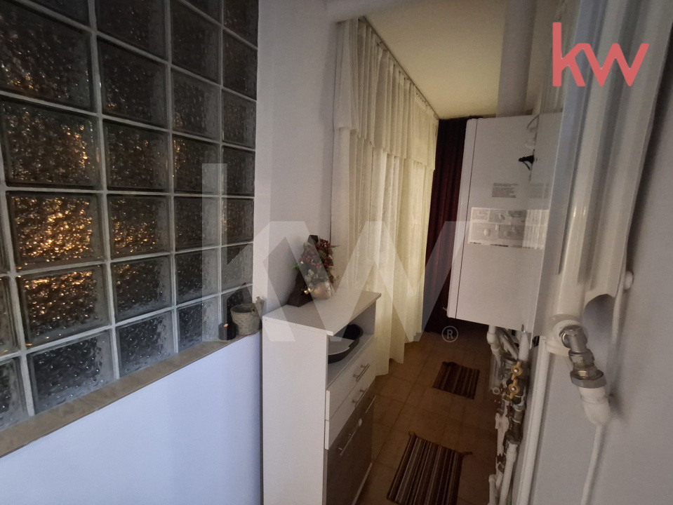 Apartment 3 camere de închiriat 