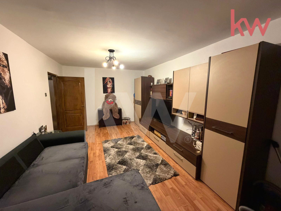 Apartament 3 camere – Strada Amaradia - Liceul Pedagogic