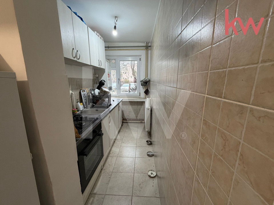 Apartament 3 Camere - Parter/ Craiovita-Orizont