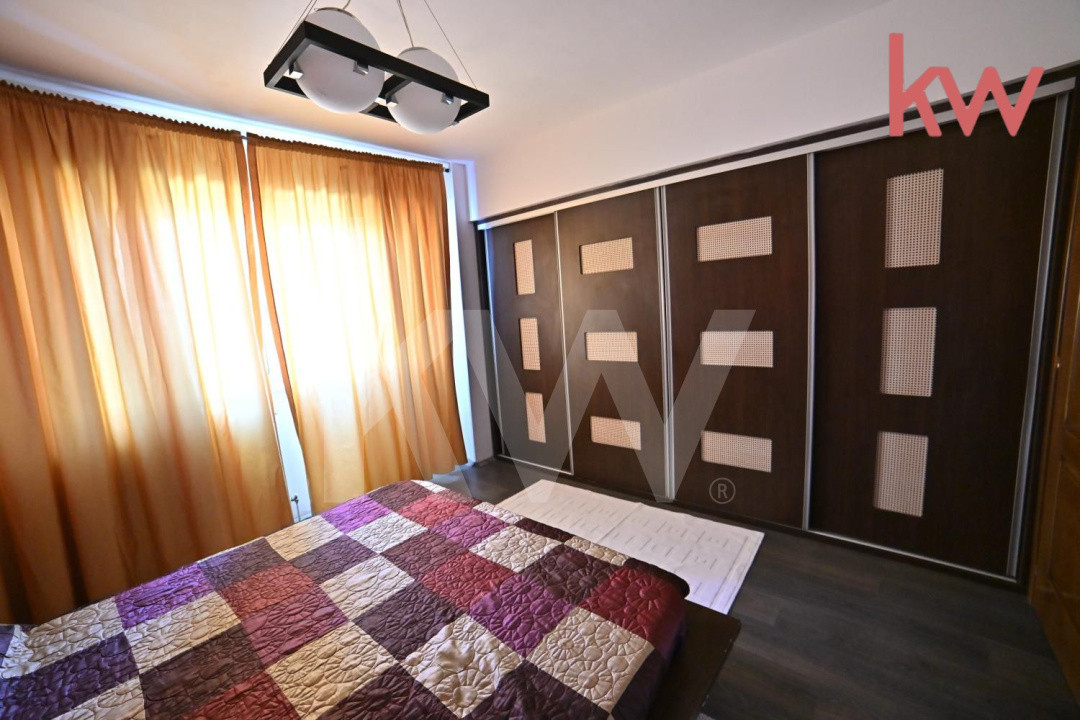 Apartament de Vanzare, Suprafata generoasa -  complet utilat/mobilat, Rovine