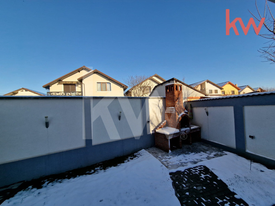 Vila de lux, spatioasa,  zona Ford