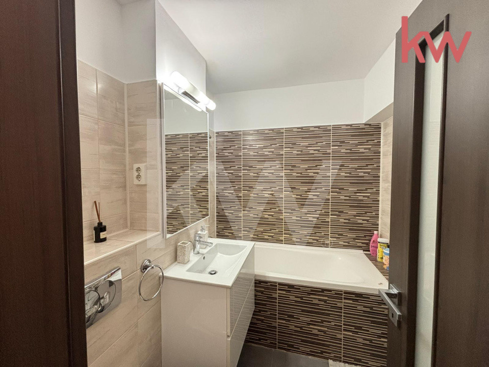 Apartament 3 camere - Modern - Craiovita Nouă