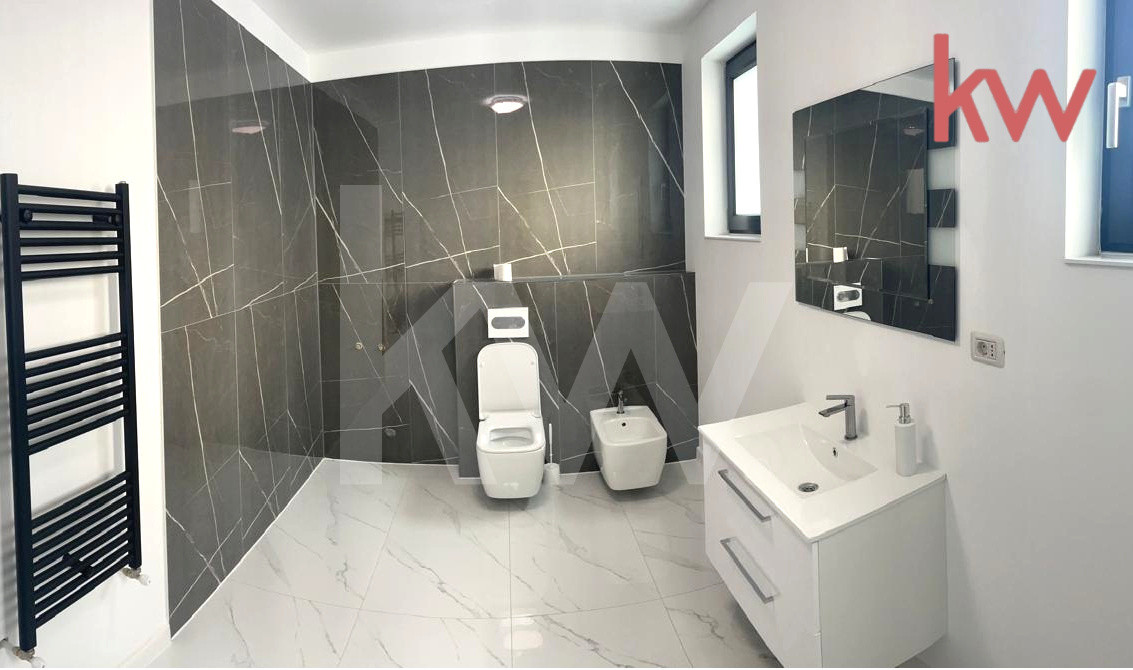 Casa moderna spatioasa, luminoasa si confortabila 