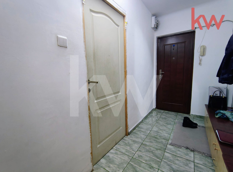 Craiovita Nouă – 2 Camere, Locuință Spațioasă și Liniștită!