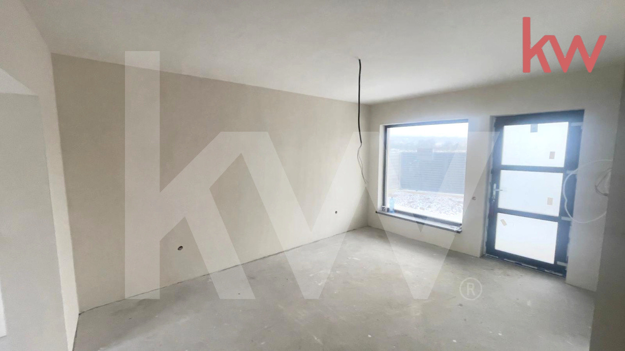 Casa tip duplex, Carcea, toate utilitatile la alb