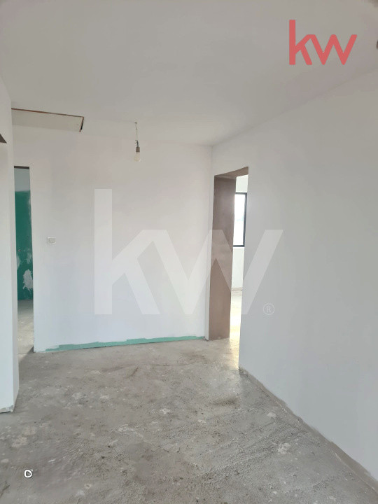 Casă parter, construcție solidă, teren generos – Cârcea, zona Metro