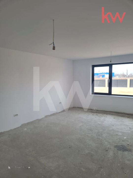 Casă parter, construcție solidă, teren generos – Cârcea, zona Metro