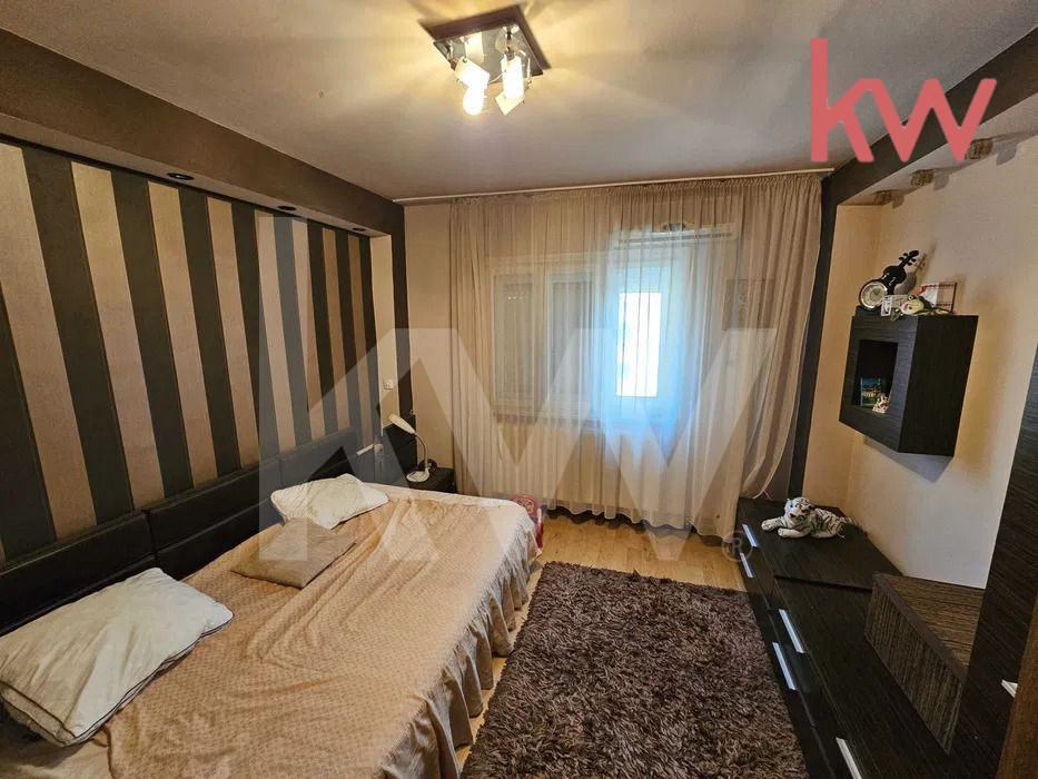 Apartament Decomandat  3 Camere-George Enescu