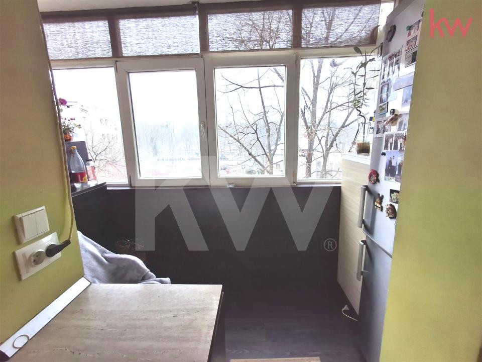 ✨ Apartament 3 camere luminoase – locație excelentă, 1 Mai