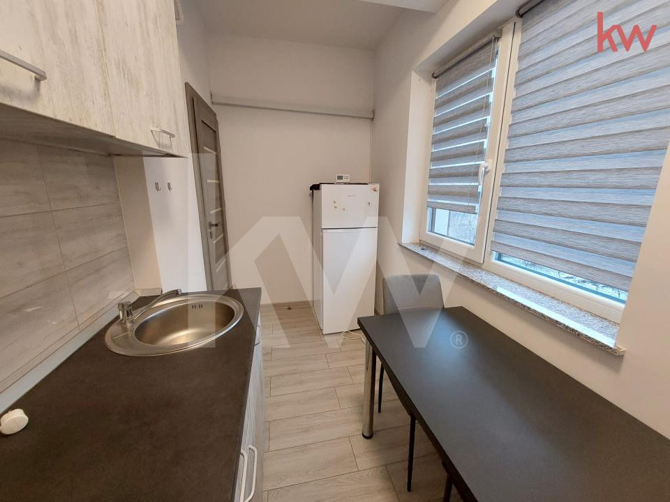 Garsoniera decomandata  premium - Închiriere - Împaratul Traian