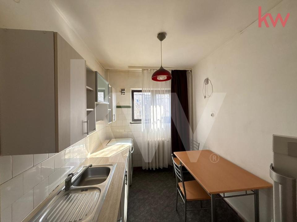 Apartament 2 Camere-Zona Centrala- Aproape de Universitate si Centrul Vechi