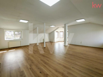 Spațiu comercial 120 mp – compartimentat | ideal birouri/cabinet | disponibil 