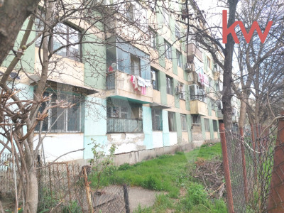 Apartament 2 camere semidecomandat • parter • Nicolae Titulescu 