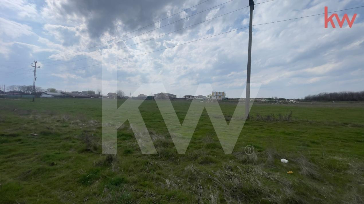 TEREN INTRAVILAN 1000 MP CARCEA - ZONA HANUL CU PONEI