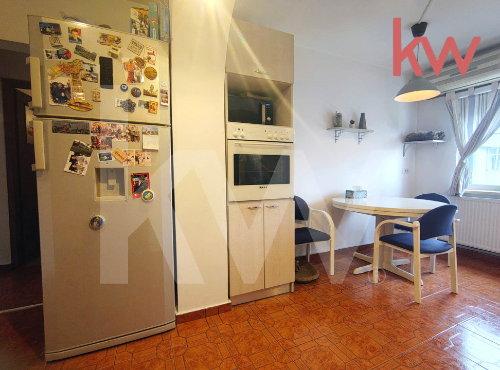 Apartament generos 3 camere, 1 Mai