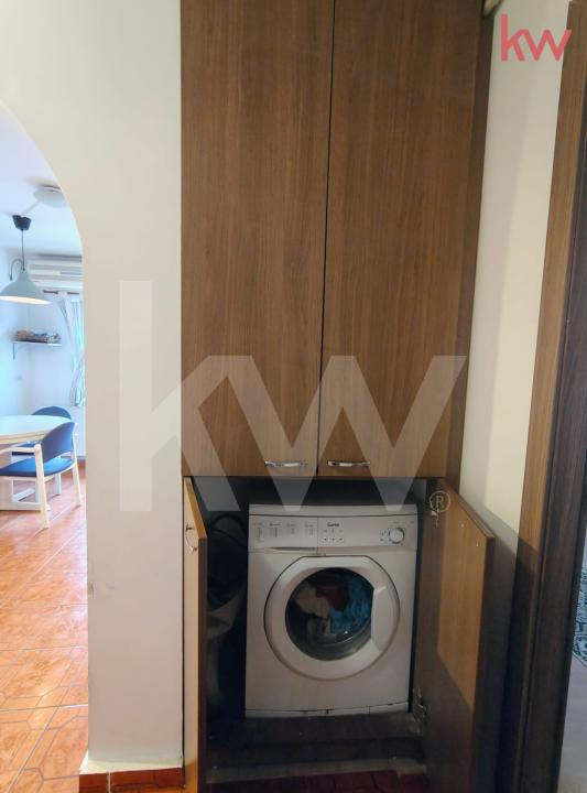 Apartament generos 3 camere, 1 Mai