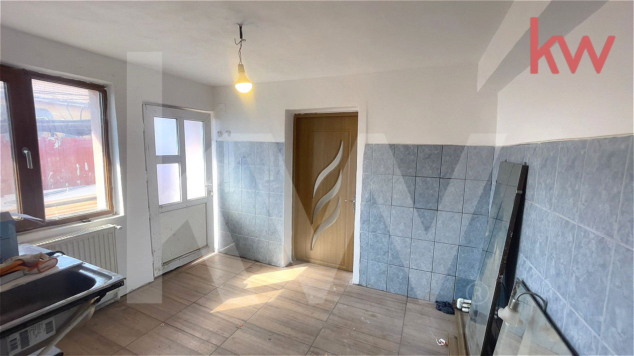 CASA DE VANZARE LA PRET DE APARTAMENT...