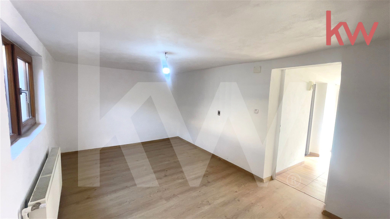 CASA DE VANZARE LA PRET DE APARTAMENT...